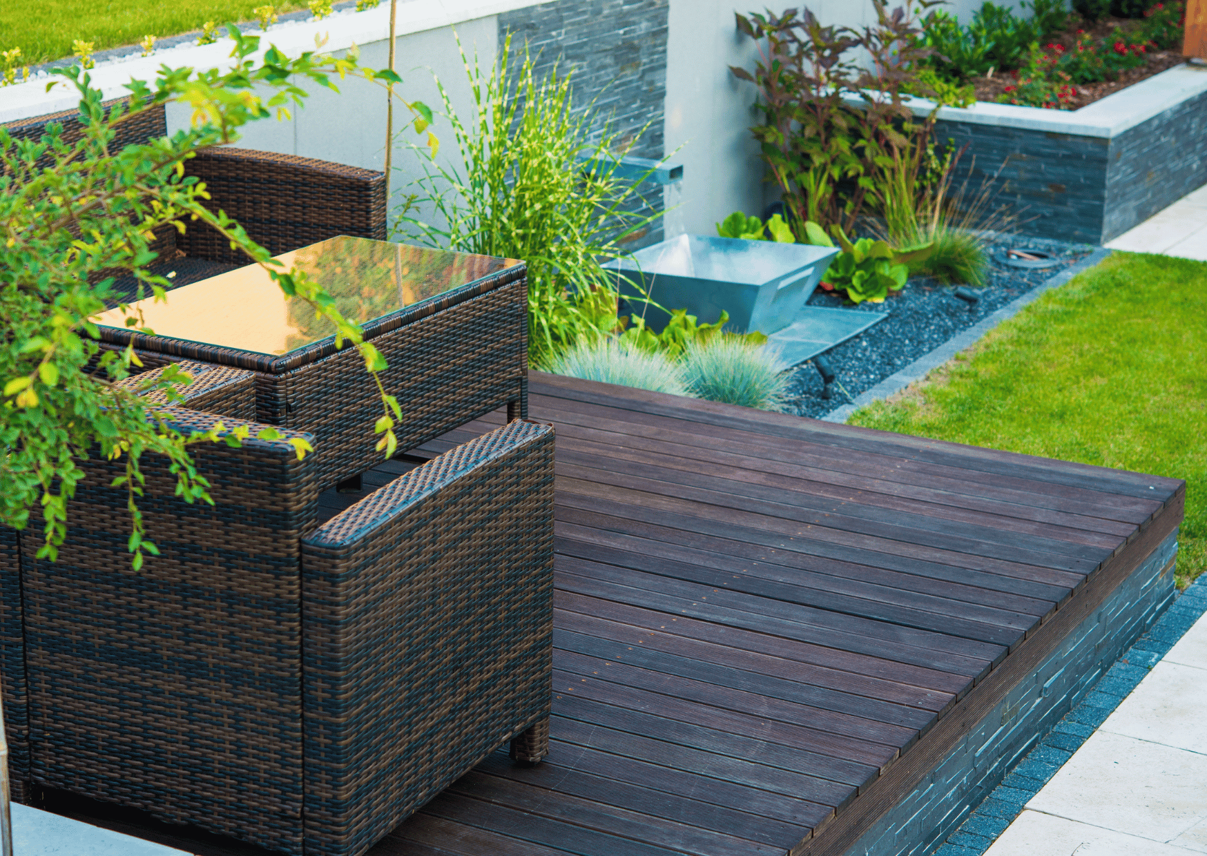 moderne tuin met duurzame materialen